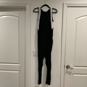 Olivaceous jumpsuit in black and white